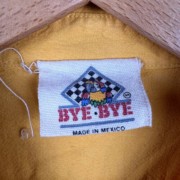 Vintage Coco Beach Club Shirt Sz Small Yellow Cotton Short Sleeve Button Up 90s - Picture 3 of 8